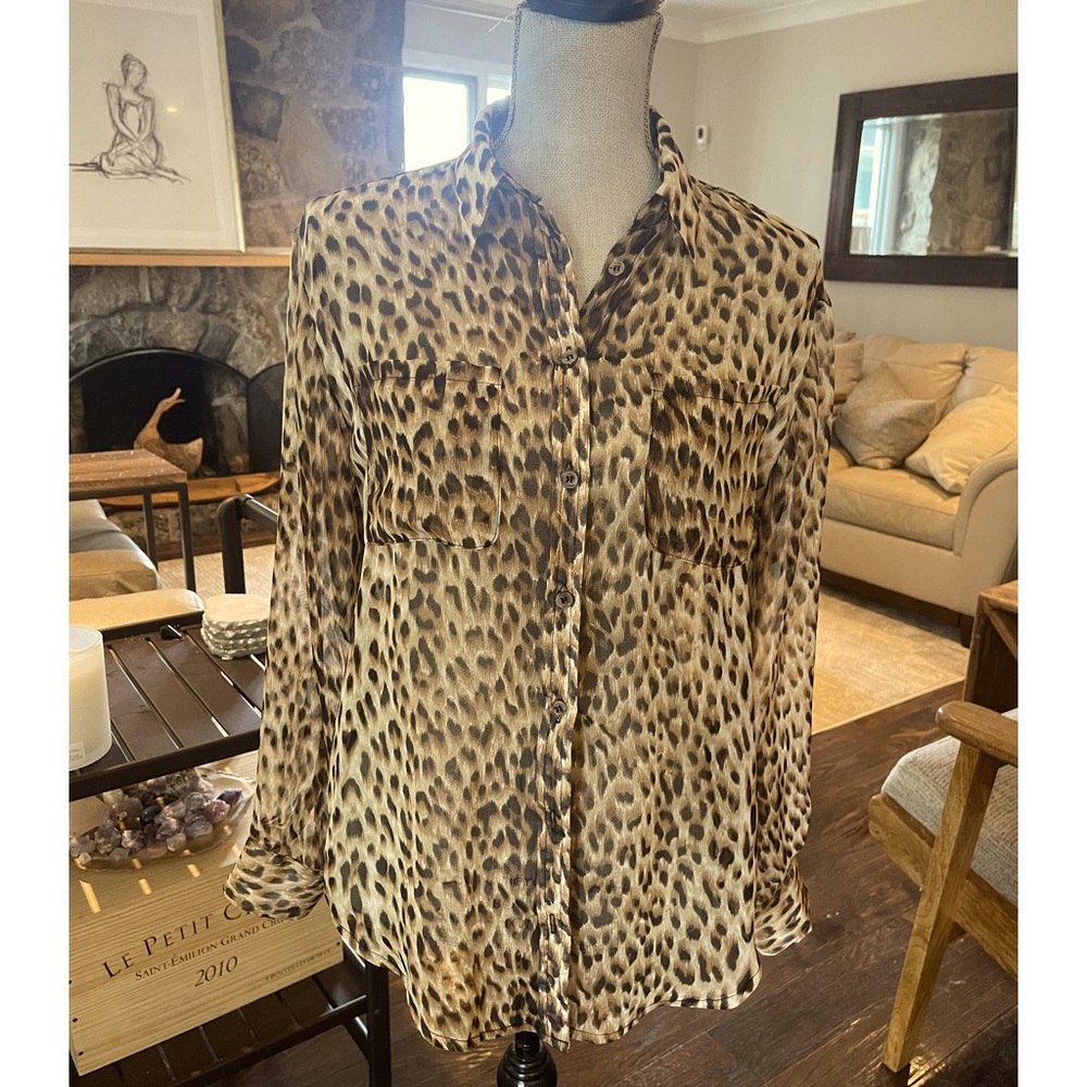 Animal print blouse. A must have!